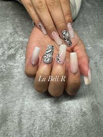 キレイめのジェルネイル