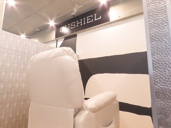 グシエル(GUSHIEL)/店内