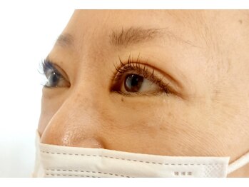 アイ シャイン(eye shine)/パリジェンヌ