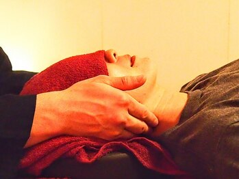 ツボ押し仙人の写真/【江坂すぐ】家事やデスクワークで疲れた部分を集中的にアプローチ！お好みの強さに調整OK◎日頃のご褒美に