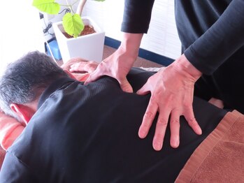 ボディケアダイキの写真/凝り固まった首・肩に！熟練スタッフによる程よい指圧～強もみまでお好みで選べる♪日頃の疲れを解消◎