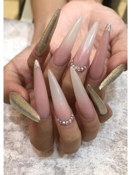 エスフィーネイルサロン ブリーユ(Esfy nailsalon Brille)/大人系ロングスカルプ