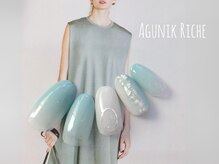 アグニークリッシェ(Agunik Riche)/【縦グラデネイル】