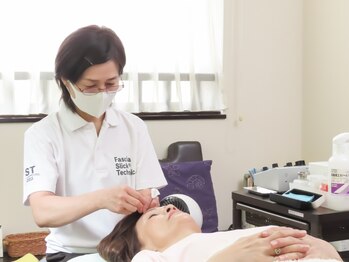 鍼灸チェリーハンドの写真/【佐鳴湖近くの美容鍼灸サロン】経験豊富な女性施術者による小顔鍼灸でうるつや小顔も夢じゃない♪