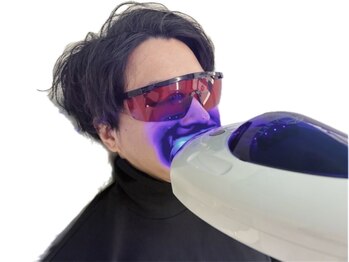 ホワイトニングカフェ 博多駅前店(WhiteningCafe)の写真/【今月限定のお得なクーポン掲載中】清潔感のある白い歯で印象UP！お得にホワイトニングを始めるチャンス★