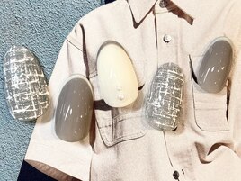 【グレーフレンチデザイン】