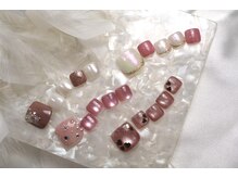 リス ネイルアンドビューティー(LYS)