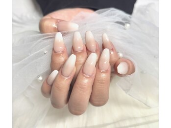 リマ(Lima)/グラデーションネイル