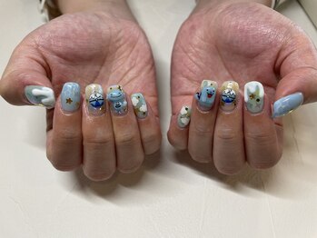 ネイルサロン ブリリアント(Nail Salon Brilliant)/付け放題10＋キャラネイル4