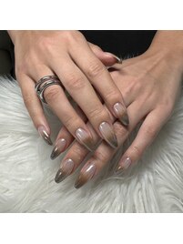 ブラウンネイル/オーロラネイル