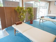 コーラル(CORAL)の雰囲気（海をイメージした青いカーペットで身体も心もリフレッシュを★）