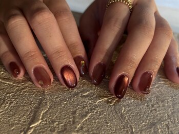 ネイルゲートイリス 吉祥寺(nail:gate iris.)の写真/シンプル～持ち込みデザインOKのつけ放題までお任せ♪トレンドを詰め込んだ最旬ネイルも◎[吉祥寺]