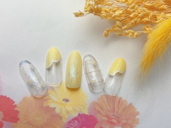 ネイルサロン&スクール ジーナ(GINA)/韓国っぽイエローネイル