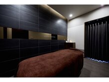 デフィー 福岡天神店/施術ルームへ移動