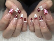 LUCI NAIL新大久保【ルシ ネイル】長さだし/持ち込み/ゴテゴテ/パラジェル/フィルイン/