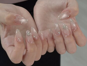 ルネネイル(Lune nail)の写真/池袋駅近☆付け替え時オフ無料が嬉しい！定額制＆持ち込みデザイン可能で、理想の美フォルムを叶えます♪