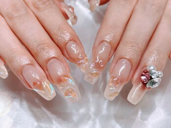 ちゅるんとオーロラ氷ネイル