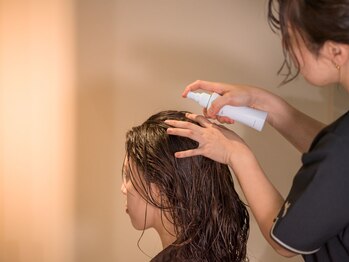 ヒトリノ(HITORINO)/髪を育てることに特化してます!