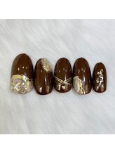 キュント(Qun’t)/ビターチョコのようなネイル