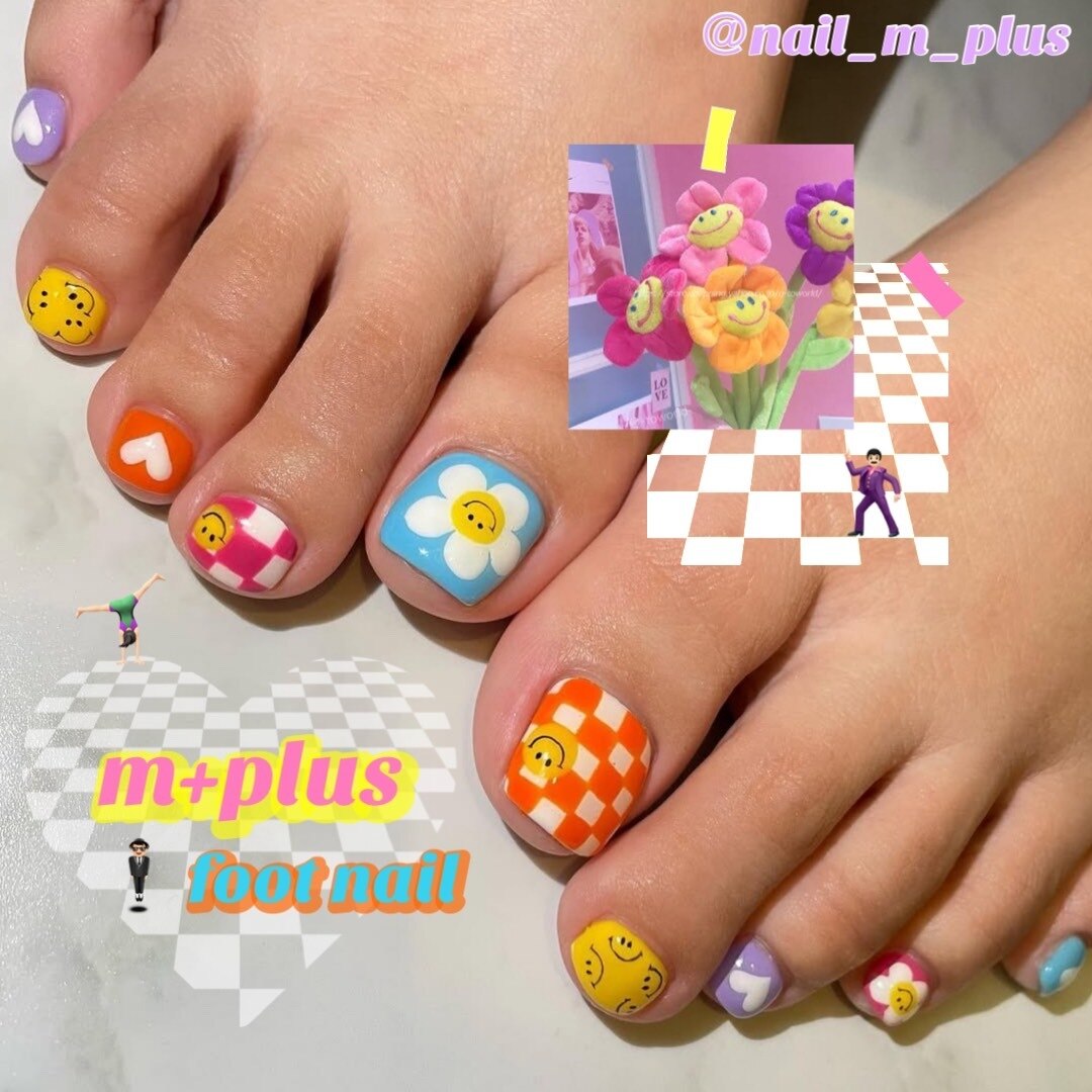 2025年-2026年冬トレンド】フット（ペディキュア）のネイルデザイン集