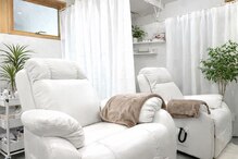 ティーズラッシュ アンド ブロウ ケービューティー 新浦安(T's Lush & Brow K-beauty)