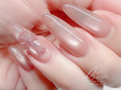 レビア(REVIA)の写真