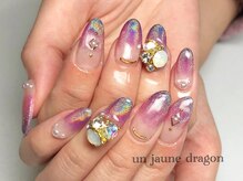 アン ジョーヌドラゴ/ユニコーングラデーションネイル