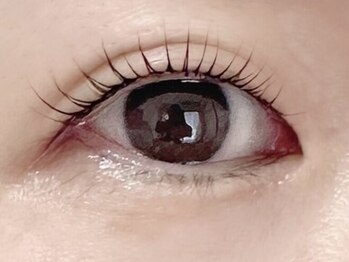 エム(M)の写真/”理想の目元”を叶える☆経験豊富なスタッフが目の形を見極め、あなたの魅力を引き出すデザインを提案♪
