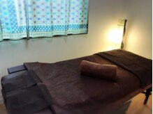 個室で心おきなく施術を堪能できます。