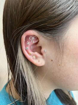 リュミエール(LUMIERE)/耳つぼジュエリー♪