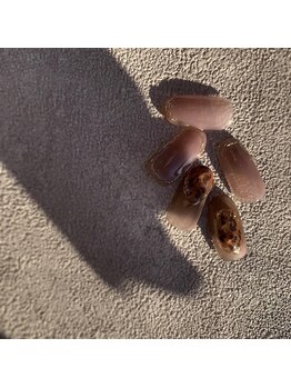 エムクオリティ(M-Quality)/Leopard brooch