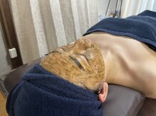 えすてtoもみほぐし/ハーブピーリングパック