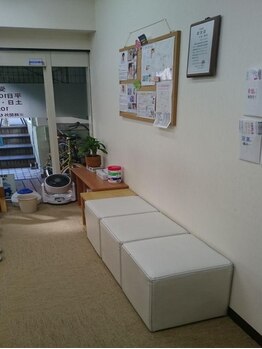 大川カイロプラクティックセンター うめやしき整体院/待合フロア