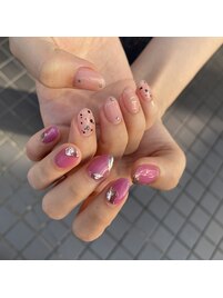 ピンクニュアンスネイル