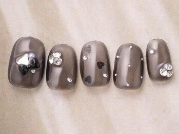 アイネイルズ 天神今泉店(I-nails)/シアーブラックハートリボン