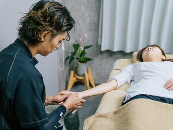 ビーレナトゥス(B Renatus)/首肩こり 改善整体【関内 整体】