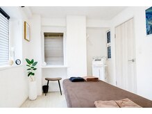 ジェイミープラス 表参道(J‘aimee +)の雰囲気（完全1名貸切のプライベートサロンです。お着替えご用意あり）