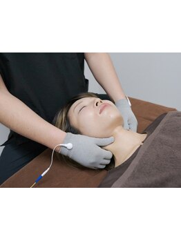 ホウレイ線・たるみ改善！予防ケア