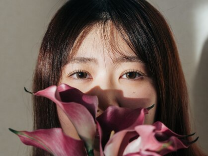 エム アイラッシュ(emu eyelash)の写真
