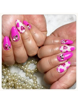 ナナズネイル 西小倉店(NANA's Nail)/ピンクハートネイル
