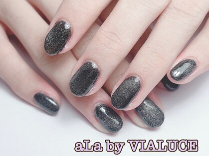アーラ バイ ヴィアルーチェ(aLa by VIALUCE)の写真