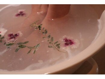 ポーラ ザ ビューティ 御経塚店(POLA THE BEAUTY)/アロマフットバス