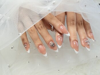 ワイワイディーエス(YYDS)/