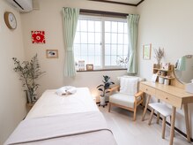 長沼のほとりにひっそりと佇む、プライベートサロンです♪