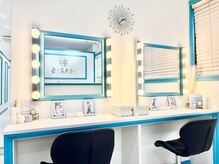 ハリス(HARIS)の雰囲気（全部屋完全個室/女優ライトのドレッサーでメイク直しも◎）