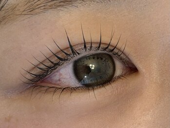 ステラ(STELLA)/逆さまつげにはまつげパーマ