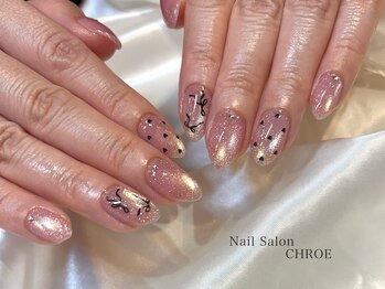 ネイルサロンクロエ (Nail Salon CHROE)の写真/【定額ネイル8580円から】ウォーターケアで爪と皮膚へのダメージを軽減し、健康的で美しい甘皮ケア