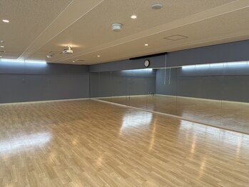 ワイビューティ(Y.Beauty)/スタジオ