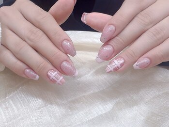 ミンミン(Min min)/フレンチネイル