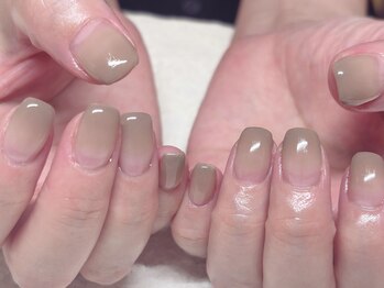 コーシェリ(koselig)/グレージュグラデーション